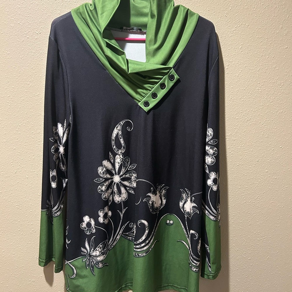 Floral Green and Black Women's Top